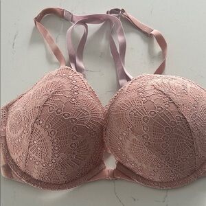 Victoria's Secret Lace Bra in Soft Pink